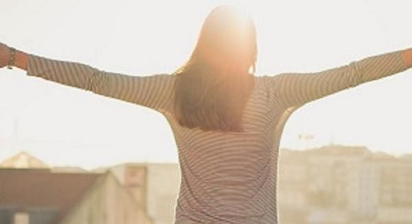 Hypothyroidism Explained & the Best Ways to Support an Underactive Thyroid Gland